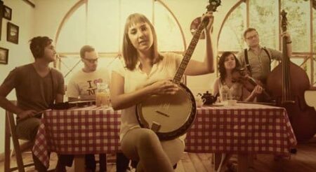 Fulka - Dancing in our darkest days (Music Video) 1