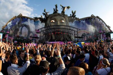 Tomorrowland 2011
