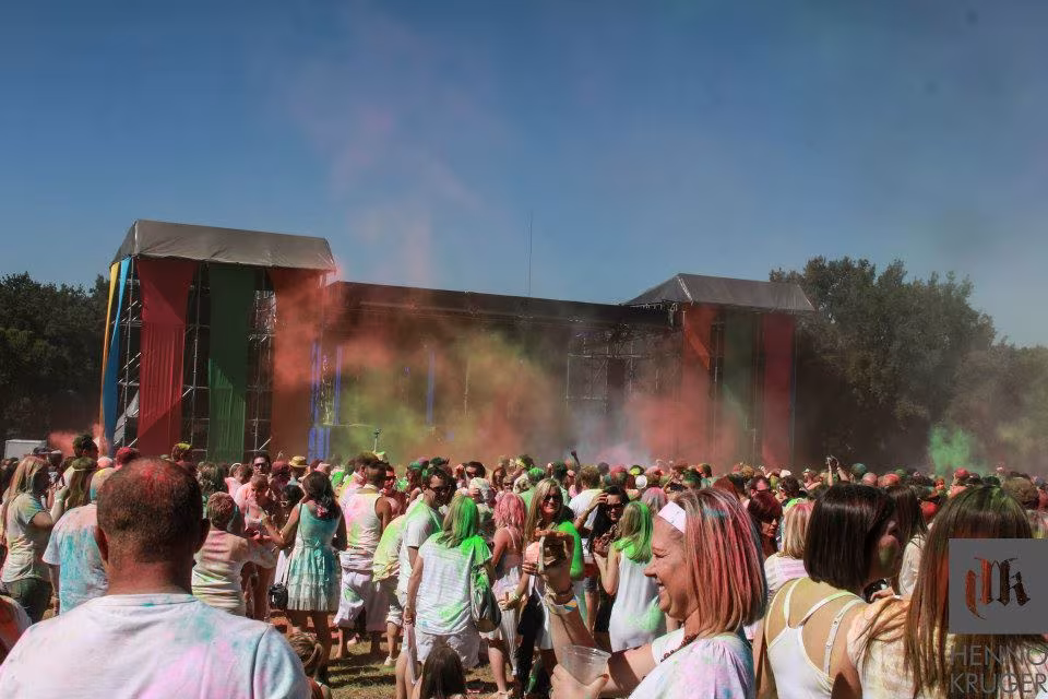 We Are One Colour Festival 04