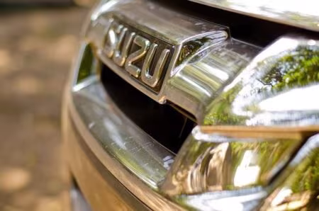 Isuzu 02