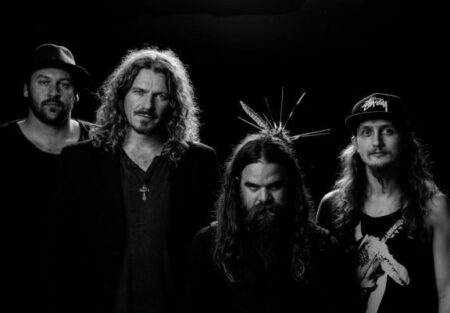 The Black Cat Bones: 'n Onderhoud Voor Park Acoustics 1
