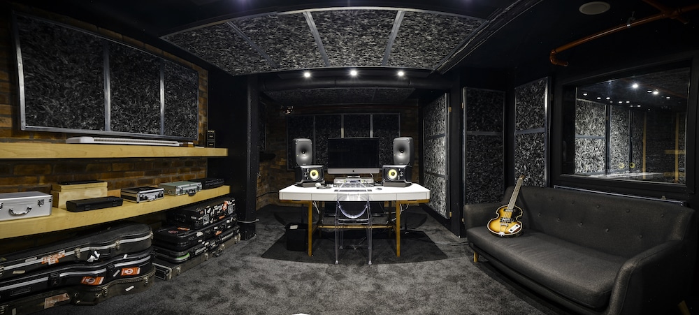 Van Coke Studios Interior