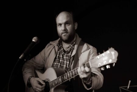 Hanru Niemand - Opgrawings vir 'n Lugkasteel