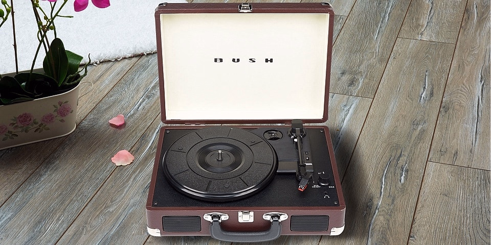 Retro Turntable - Dorm Room