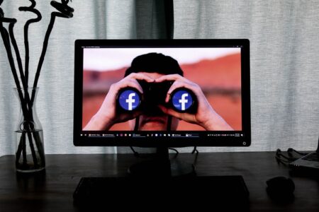 Stay Anonymous Online