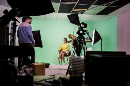 Lucinda - Ons Is Ons