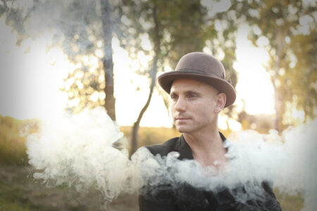 Kahn Morbee - All The Beauty