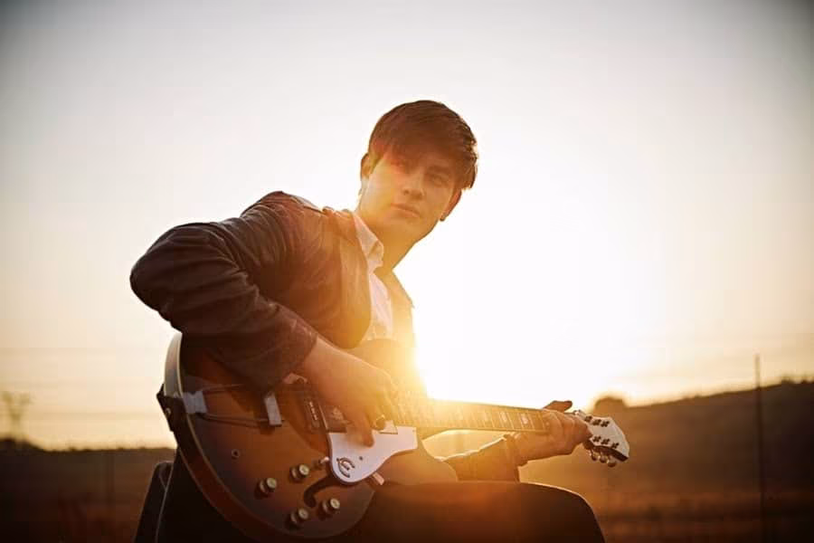 Vaughn Prangley releases video for "Call Our Own" 3 Vaughn Prangley - Call Our Own