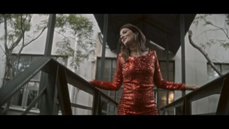 Louise Carver - Take My Hand