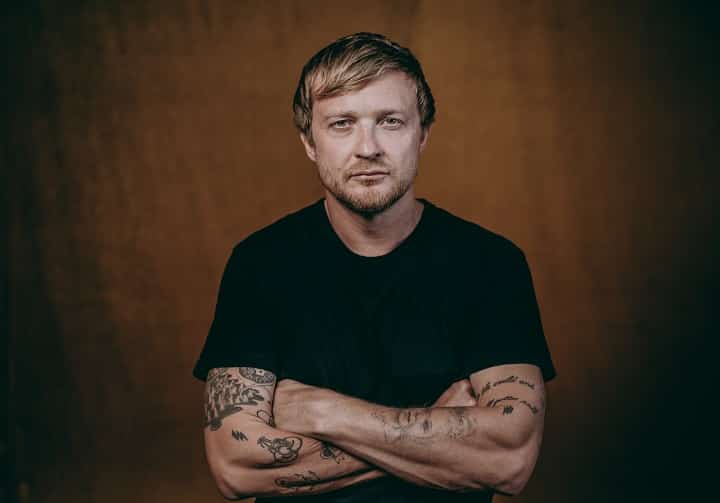 Francois Van Coke - Six Feet Deep & Dead