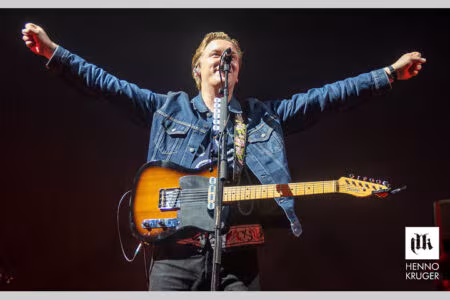 George Ezra Featured