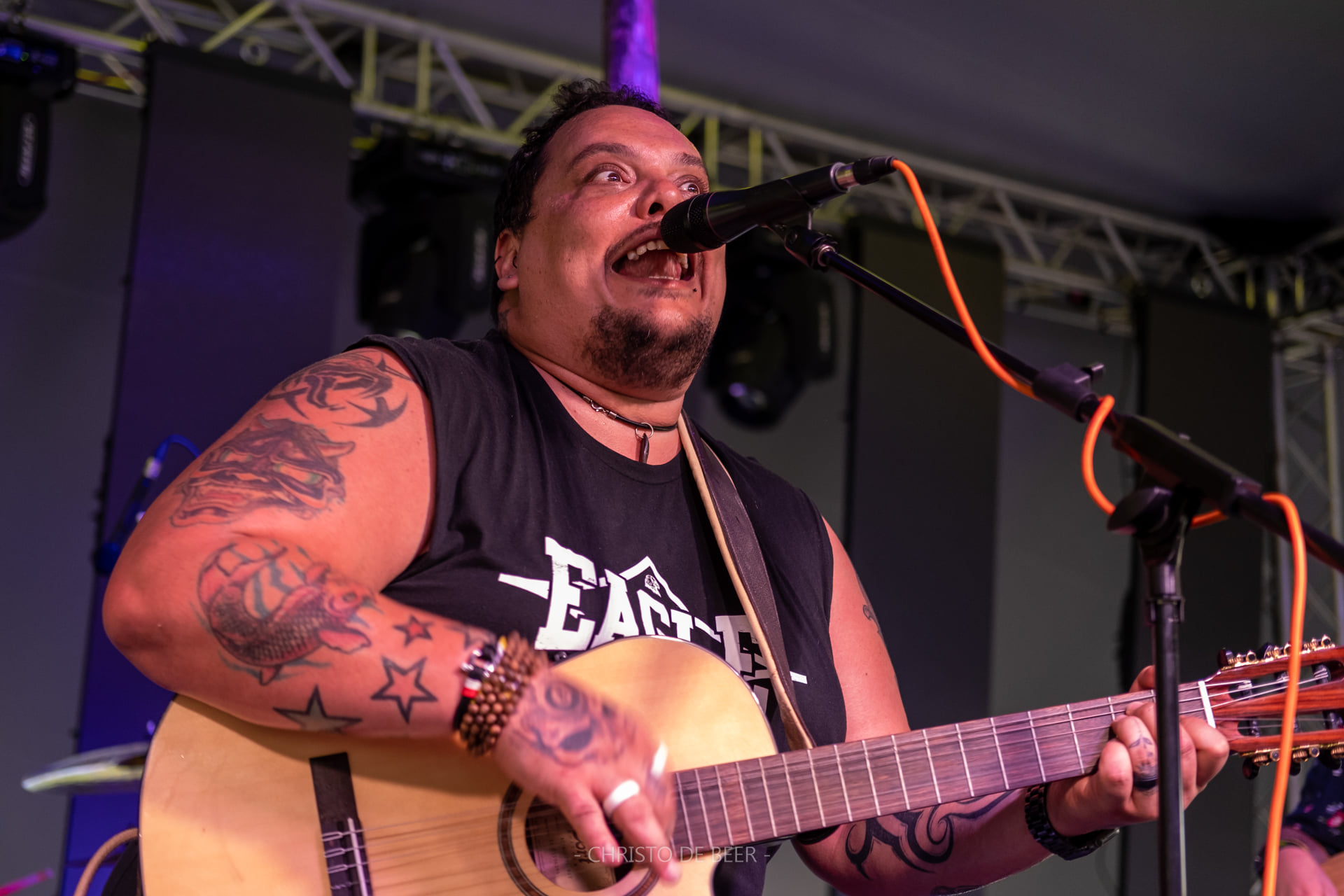 Pedro Barbosa Performing