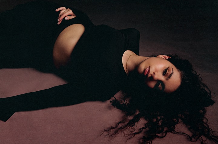 Alessia Cara - Dead Man