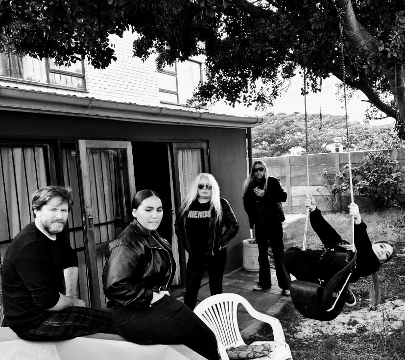 Filthy Hippies - Share The Pill