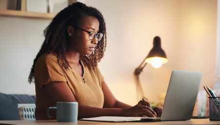Woman working her side hustle