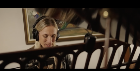 Jennifer Eaves - You Made Me Whole