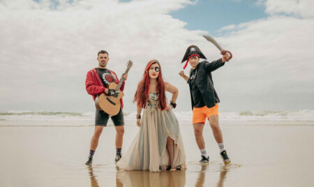 Veranda Panda & Tanner