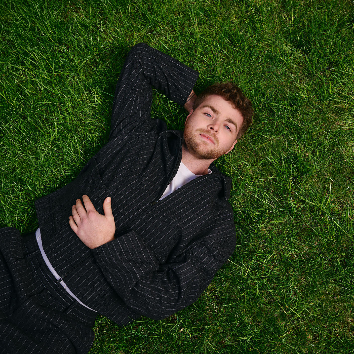 Alex Warren Releases New Album: "You’ll Be Alright, Kid" 1