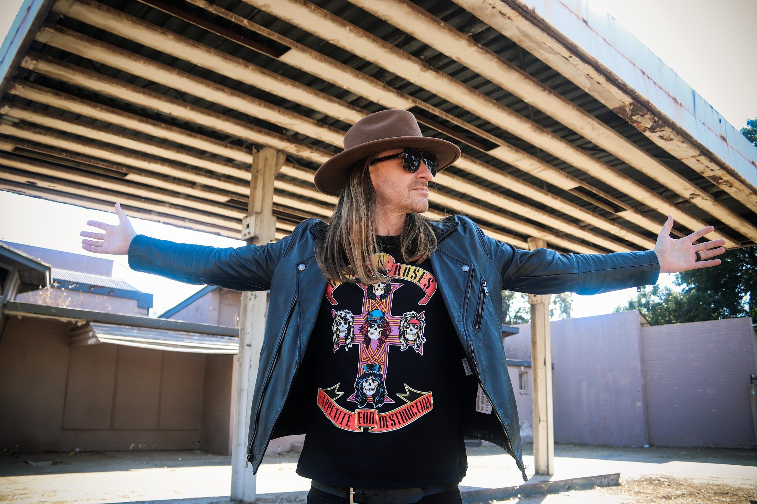 Future Radio Return With Defiant Single: “AI” 5 Future Radio