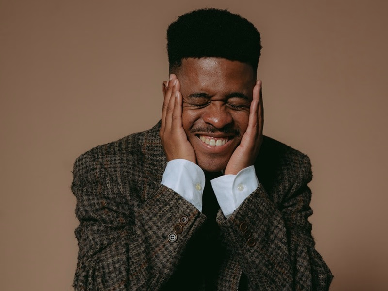 Booshle G. lets love lead on new single: "Miracle" 3 Booshle G